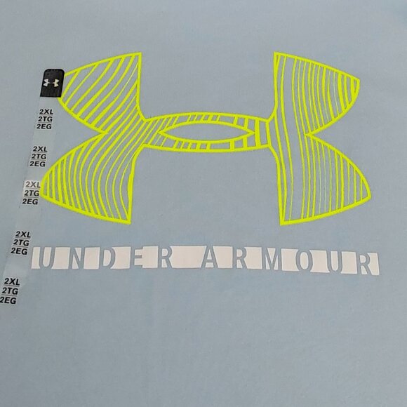UNDER ARMOUR 'HEATGEAR' LOOSE FIT REFLECTIVE BACK GRAPHIC TEE - Picture 9 of 16